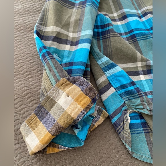 The North Face mens long sleeve plaid flannel heavy weight button up warm shirt - Picture 7 of 13